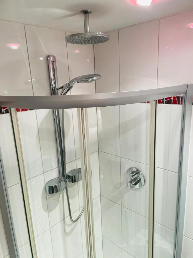 Super Deluxe Apartment - Near U6, U3 In City Center Wien Ngoại thất bức ảnh